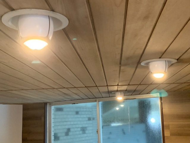 光触媒除菌脱臭機能の付いたLED