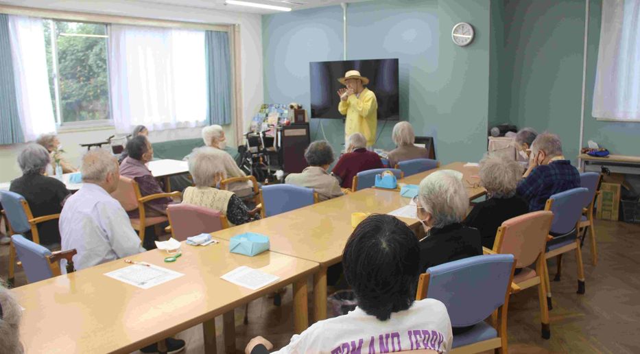 晴山苑デイサービスセンターさんでオカリナ演奏